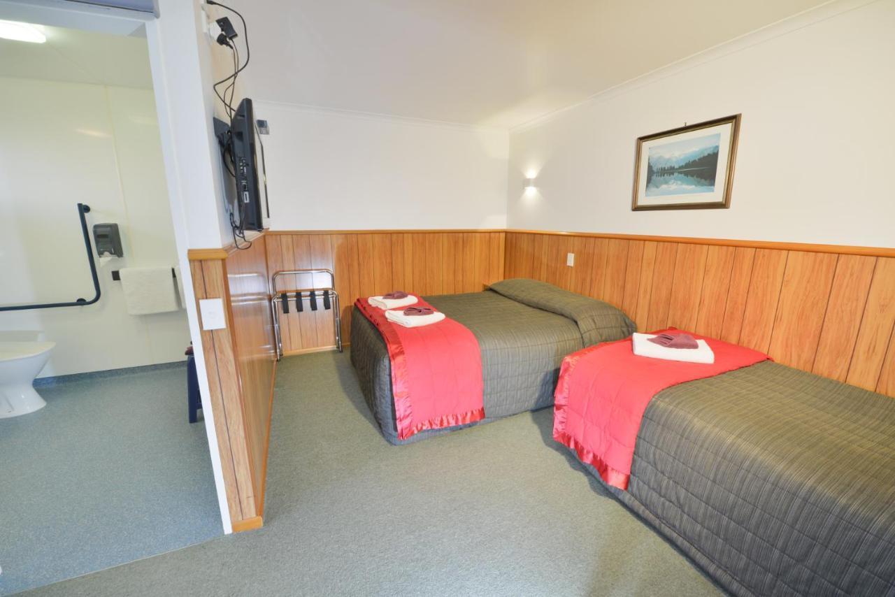 Wilderness Motel Accommodation Haast Bagian luar foto