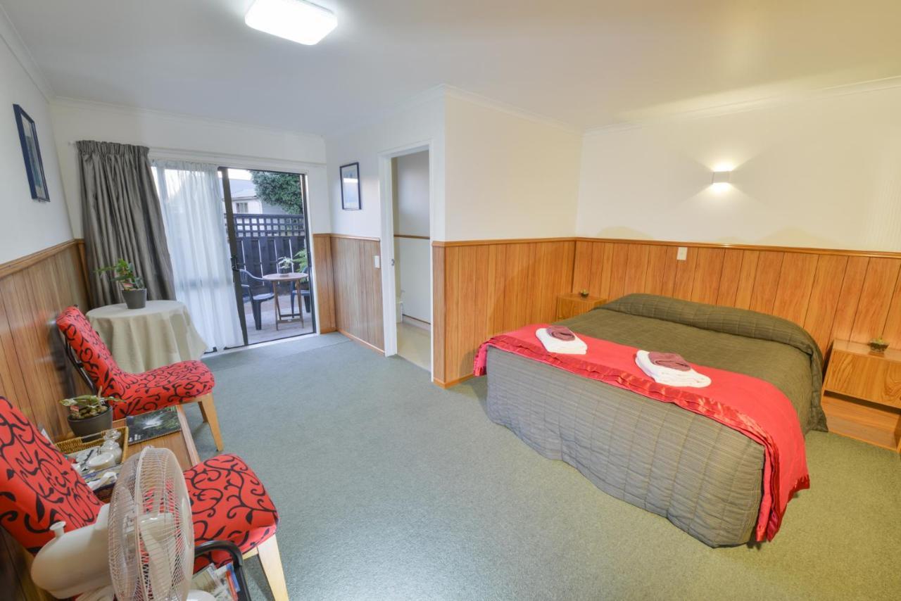 Wilderness Motel Accommodation Haast Bagian luar foto