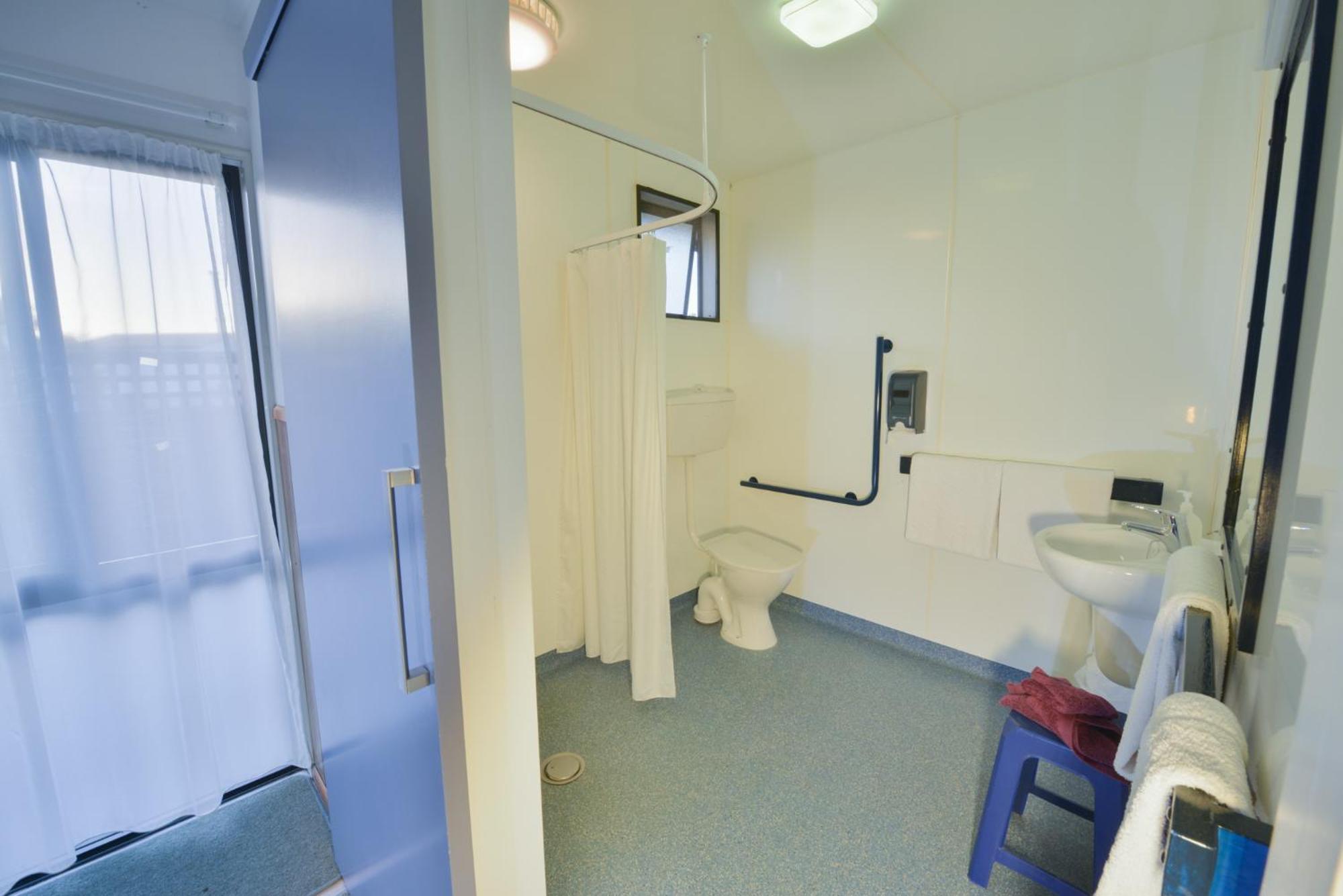 Wilderness Motel Accommodation Haast Bagian luar foto